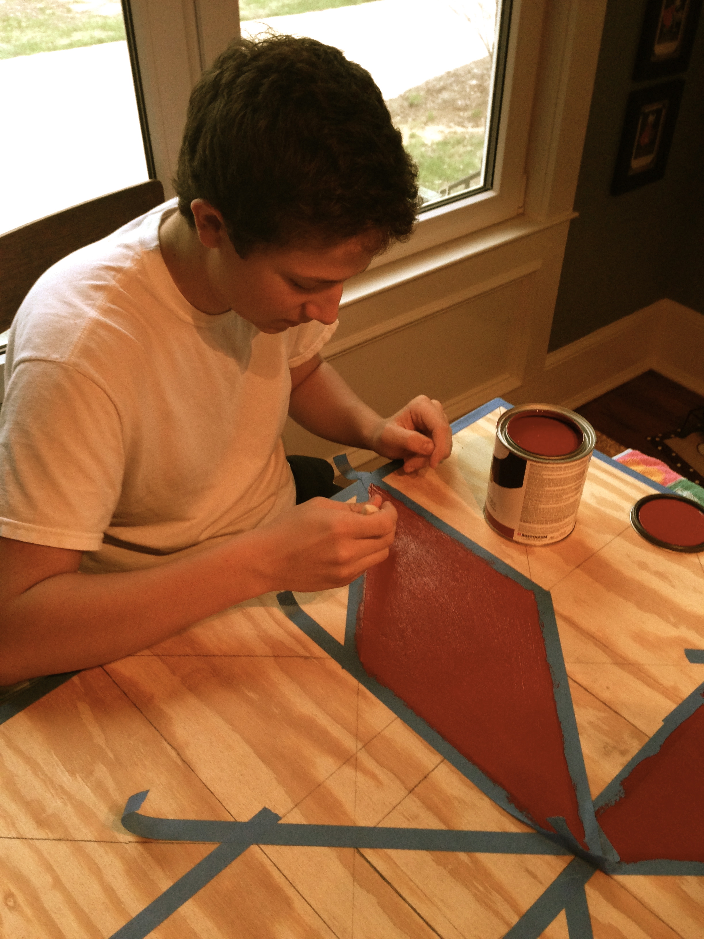 How can you paint a barn quilt?
